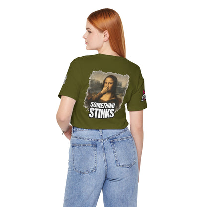 Something Stinks – Funny Mona Lisa Parody Graphic Tee
