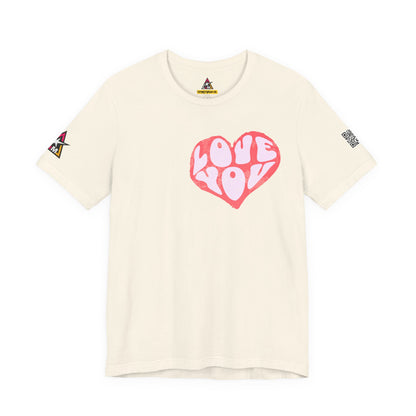 Love You Graphic T-Shirt | Heart Graphic Tee | Cute Retro Streetwear Shirt