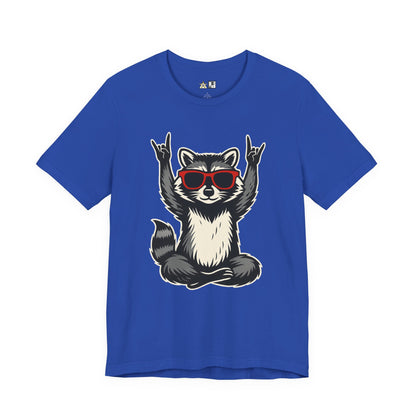 Wild Raccoon Icon Tee – Unisex Streetwear Graphic Tee
