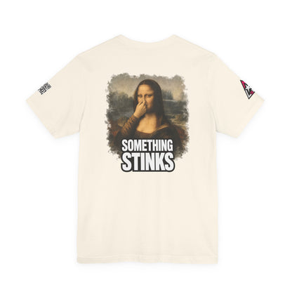 Something Stinks – Funny Mona Lisa Parody Graphic Tee