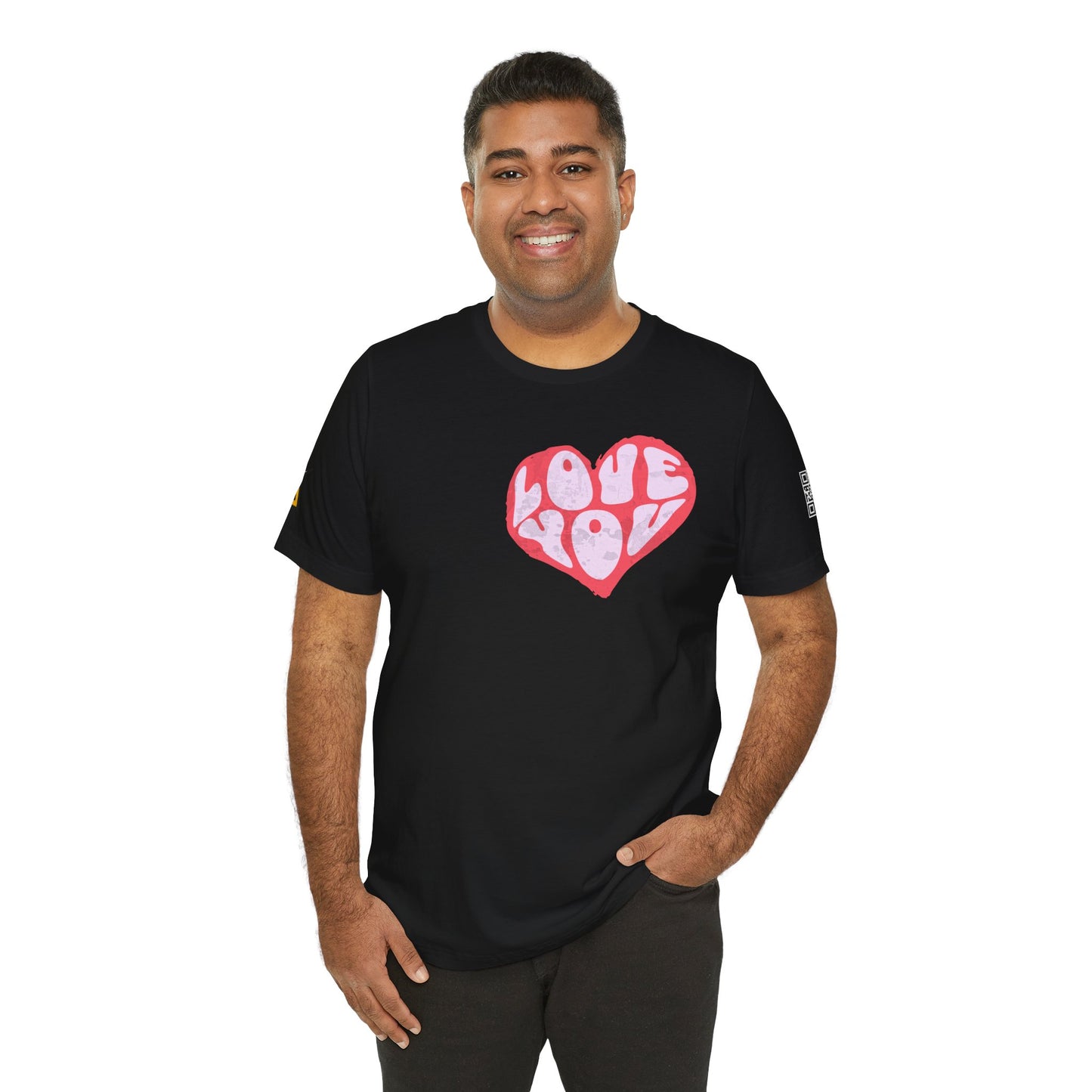 Love You Graphic T-Shirt | Heart Graphic Tee | Cute Retro Streetwear Shirt
