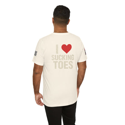 I Love Sucking Toes – Funny Dirty Humor Graphic Tee
