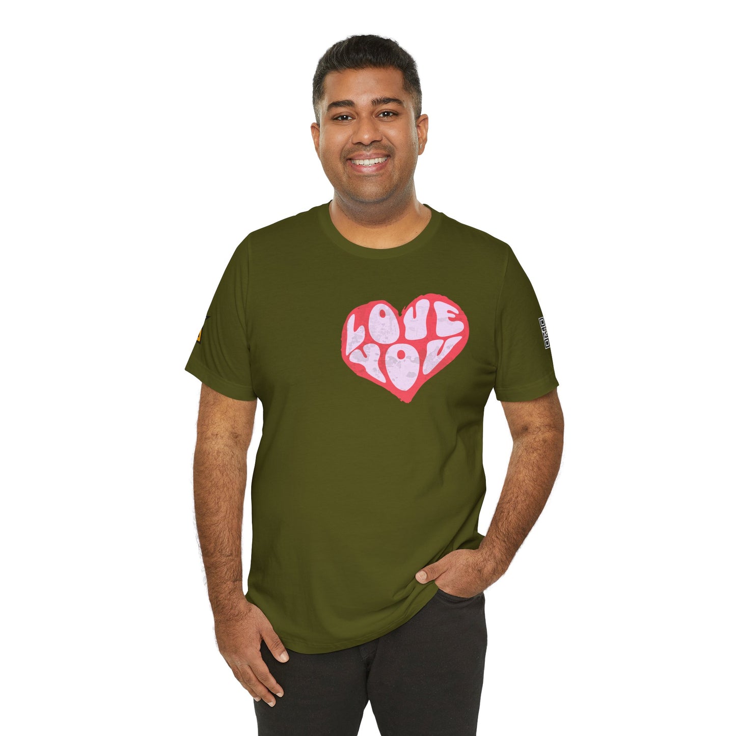 Love You Graphic T-Shirt | Heart Graphic Tee | Cute Retro Streetwear Shirt
