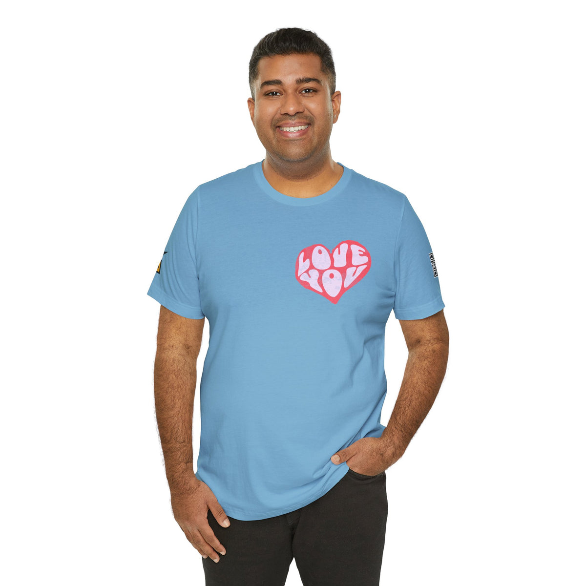 Love You Graphic T-Shirt | Heart Graphic Tee | Cute Retro Streetwear Shirt