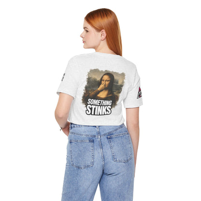 Something Stinks – Funny Mona Lisa Parody Graphic Tee