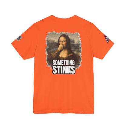 Something Stinks – Funny Mona Lisa Parody Graphic Tee