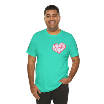 Love You Graphic T-Shirt | Heart Graphic Tee | Cute Retro Streetwear Shirt