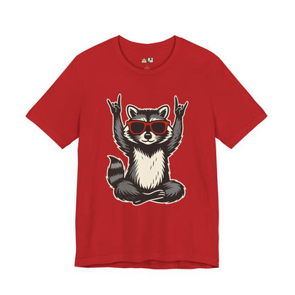 Wild Raccoon Icon Tee – Unisex Streetwear Graphic Tee