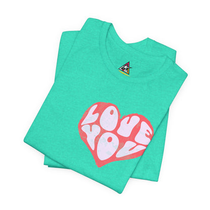 Love You Graphic T-Shirt | Heart Graphic Tee | Cute Retro Streetwear Shirt