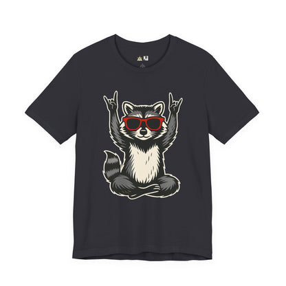 Wild Raccoon Icon Tee – Unisex Streetwear Graphic Tee