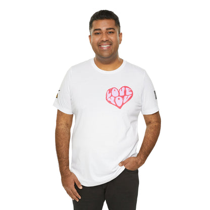 Love You Graphic T-Shirt | Heart Graphic Tee | Cute Retro Streetwear Shirt