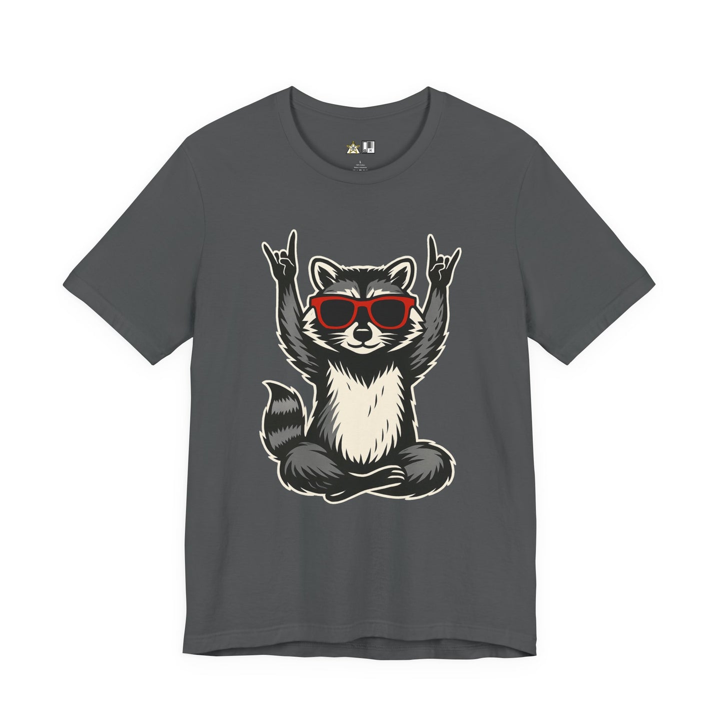 Wild Raccoon Icon Tee – Unisex Streetwear Graphic Tee