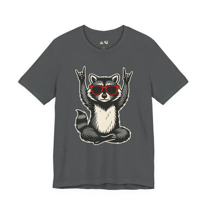 Wild Raccoon Icon Tee – Unisex Streetwear Graphic Tee