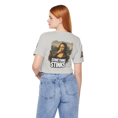 Something Stinks – Funny Mona Lisa Parody Graphic Tee