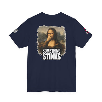 Something Stinks – Funny Mona Lisa Parody Graphic Tee