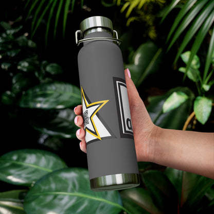 BOUTEILLE ISOTHERME DE 22 OZ – RESTEZ VIGILANT. RESTEZ HYDRATÉ.