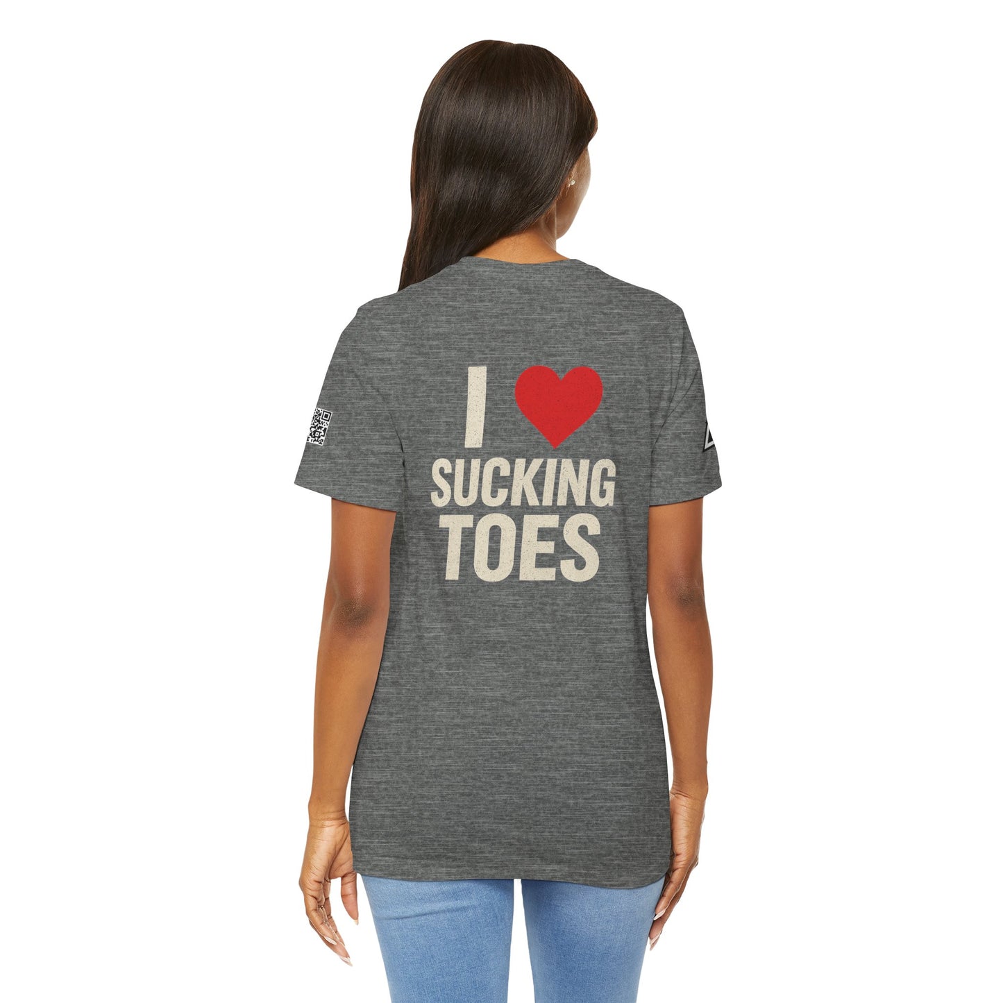 I Love Sucking Toes – Funny Dirty Humor Graphic Tee