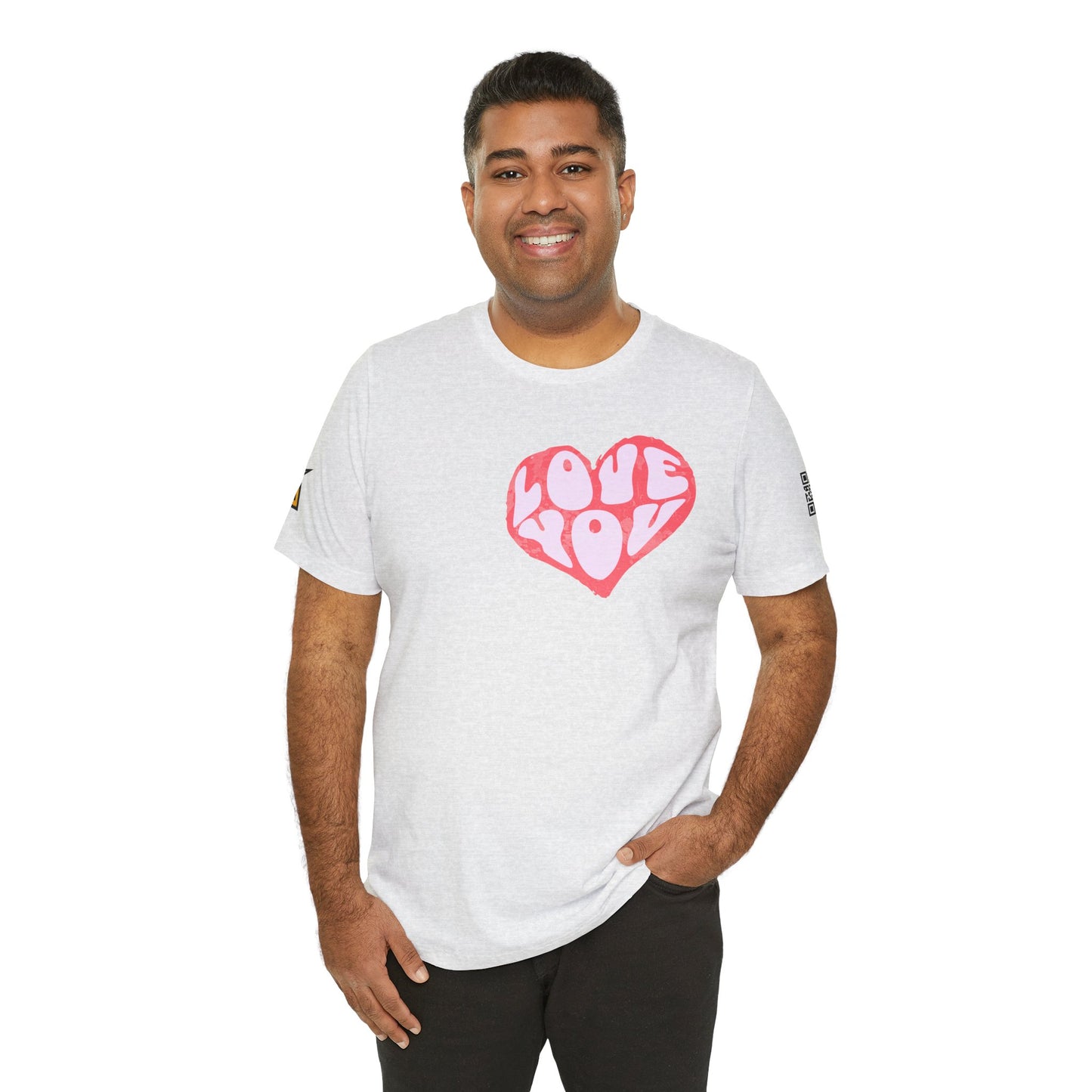 Love You Graphic T-Shirt | Heart Graphic Tee | Cute Retro Streetwear Shirt