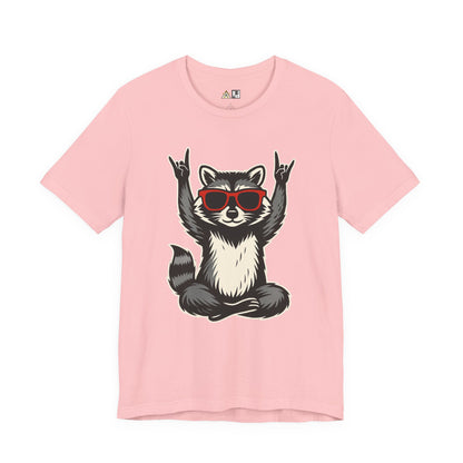 Wild Raccoon Icon Tee – Unisex Streetwear Graphic Tee