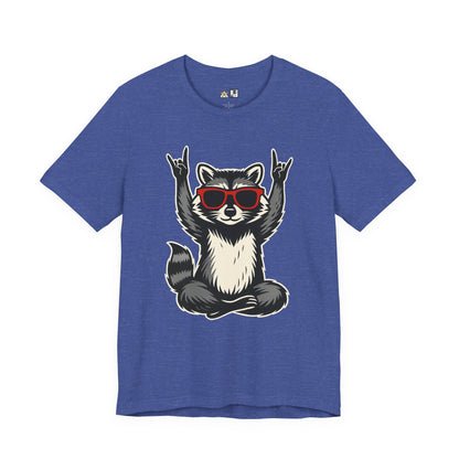 Wild Raccoon Icon Tee – Unisex Streetwear Graphic Tee