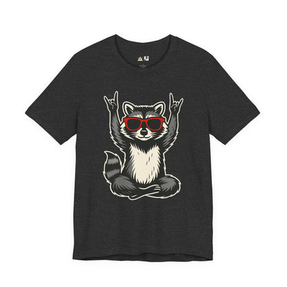 Wild Raccoon Icon Tee – Unisex Streetwear Graphic Tee