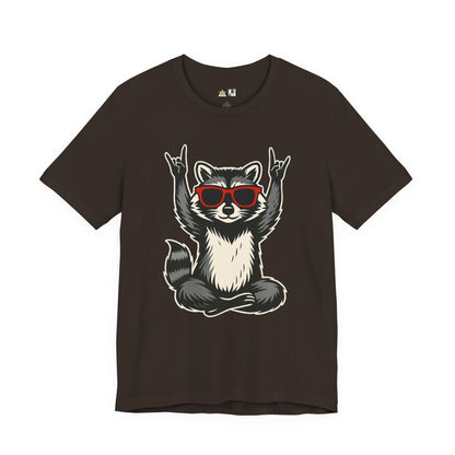 Wild Raccoon Icon Tee – Unisex Streetwear Graphic Tee