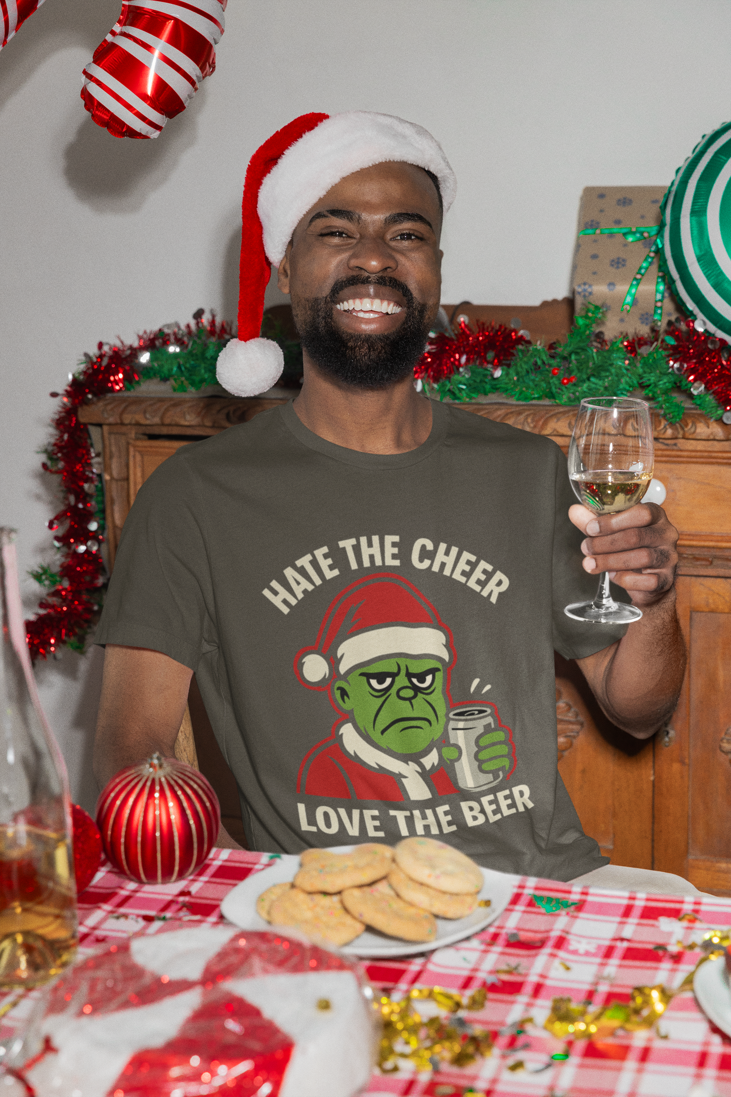 Hate the Cheer Love the Beer – Unisex Bold Holiday Graphic Tee