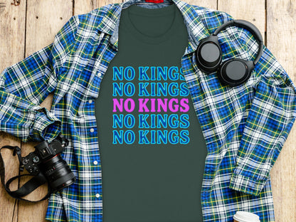 Trendy Graphic Tee with No Kings Statement Design