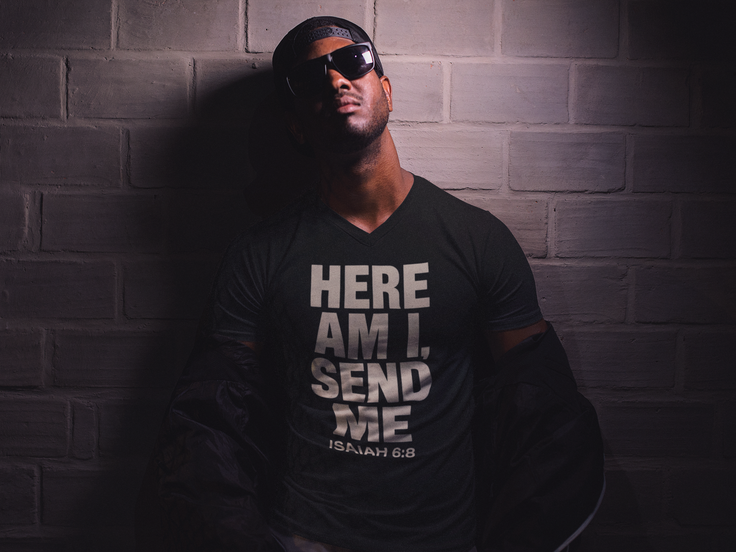 Here AM I Send Me Unbreakable Authority Statement – Unisex Streetwear Graphic Tee